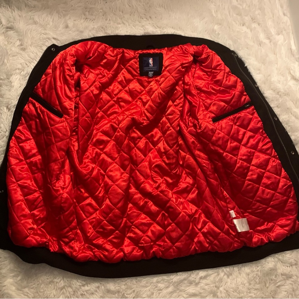Men’s Red and Black NBA Hawks Varsity Jacket Coat - Picture 5 of 8
